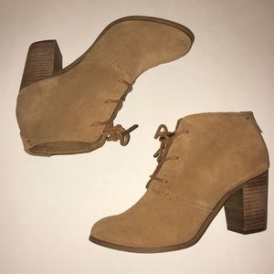 Tan Oxford style booties
